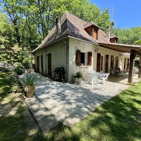 Charmante Maison Avec Piscine Pour 6 Personnes A - Fr-1-824-17 *