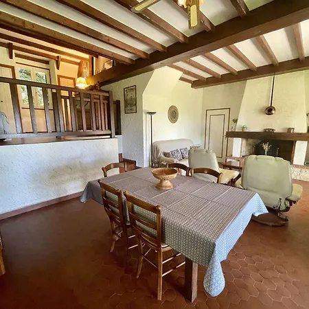 Charmante Maison Avec Piscine Pour 6 Personnes A - Fr-1-824-17 Holiday home Tremolat
